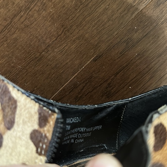 Y2K VTG Steve Madden Leopard Print Fur Wedge Heels - Picture 7 of 7